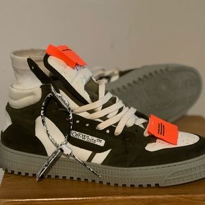 Off-white Latest sneaker fashion